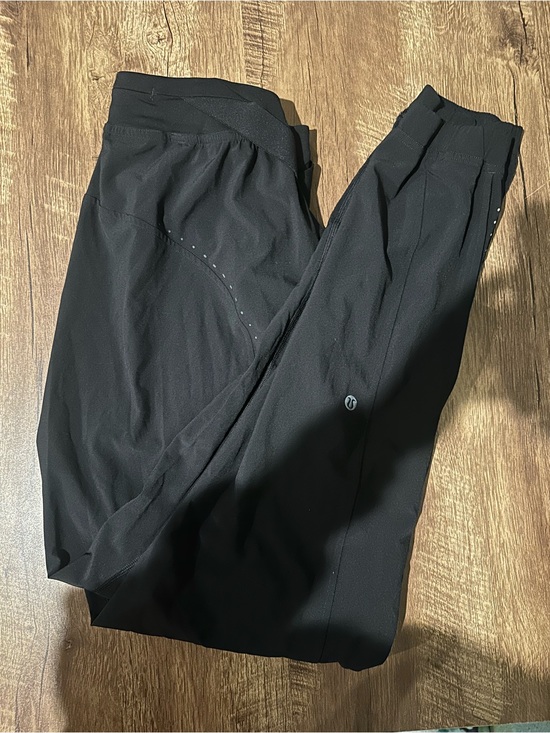 lululemon athletica Pants - Lululemon Adapted State High-Rise Jogger *Airflow